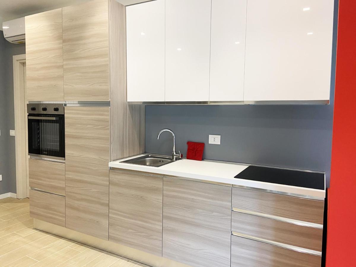 Casa Di Laura Mono E Bilo Di Fronte Ospedale San Raffaele Apartment Segrate